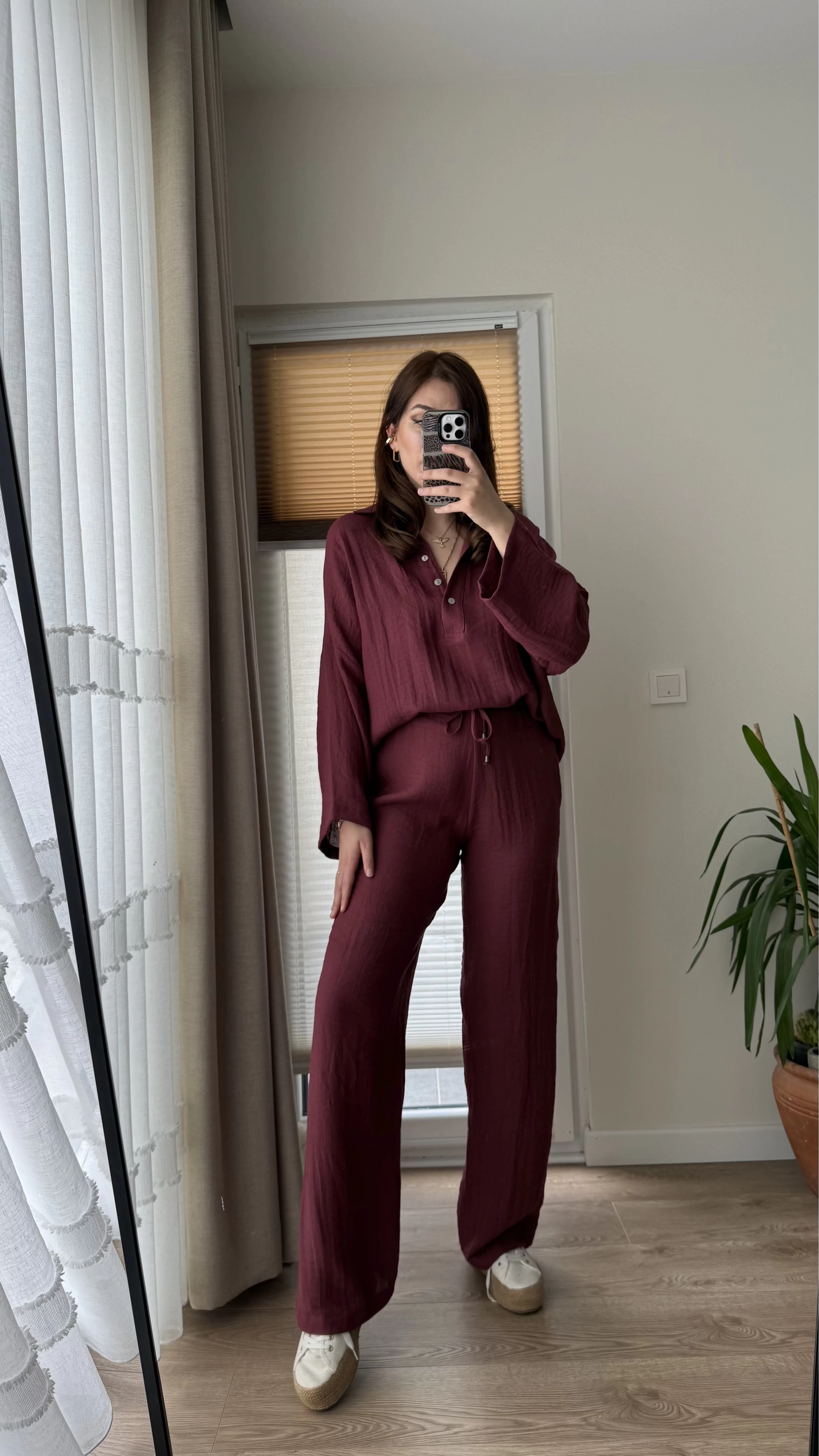 AIRA BUTTON DOWN SET